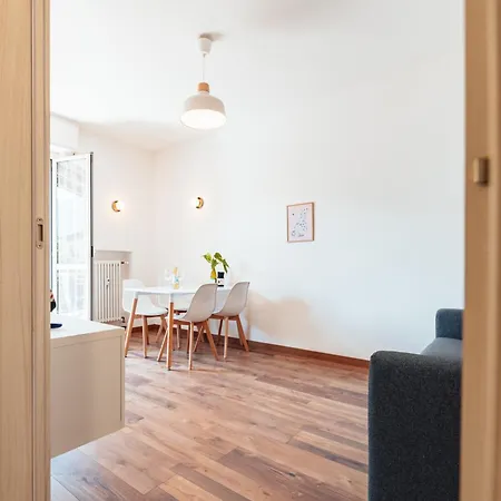 View - 5 Min Away * Abbadia Lariana